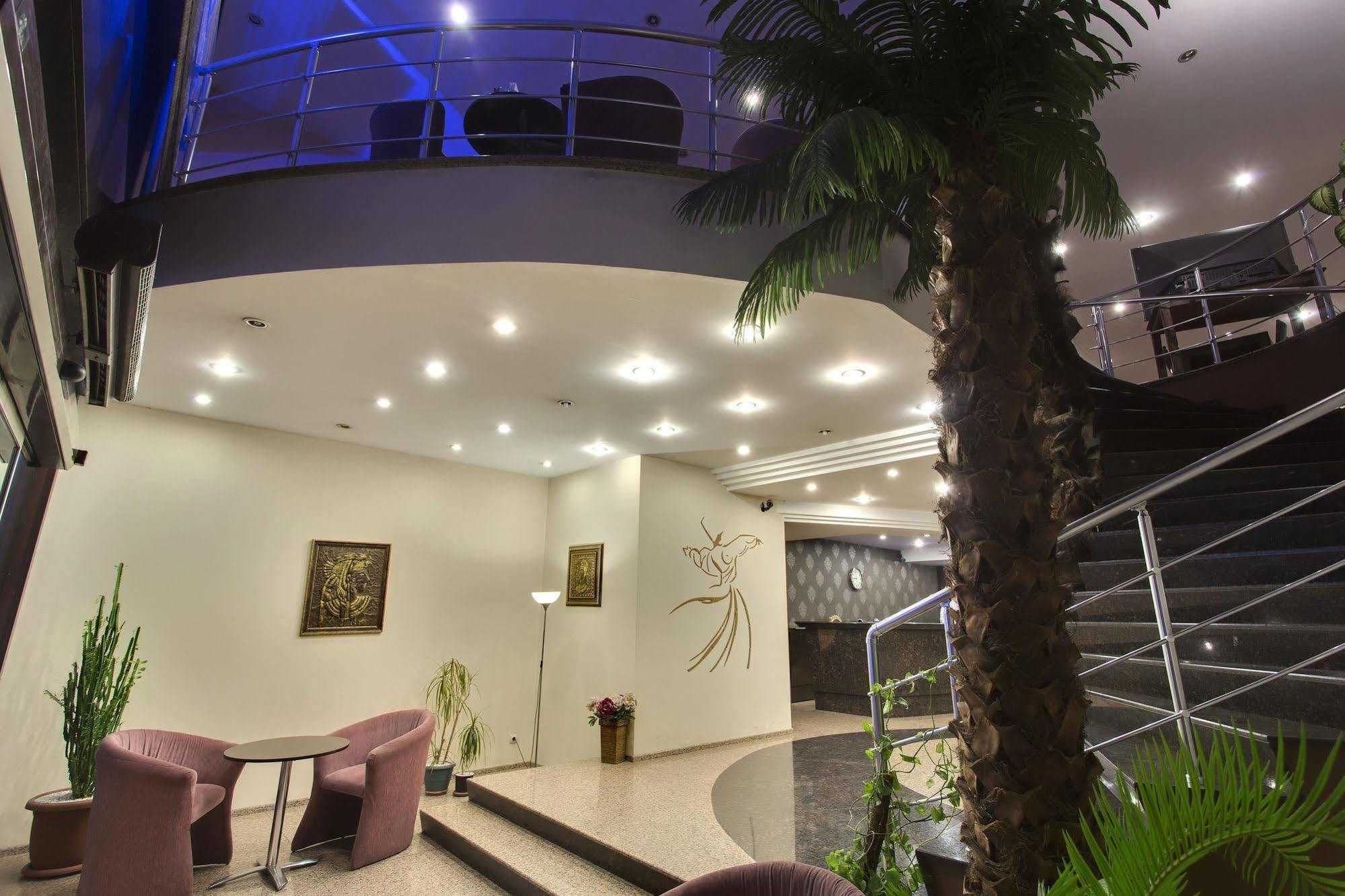 Antroyal Hotel