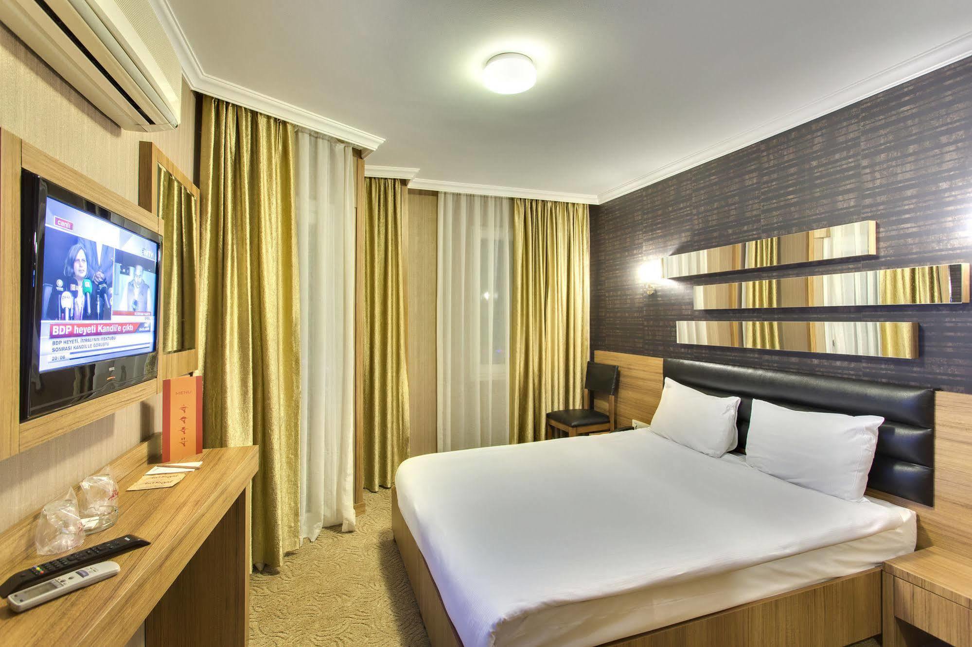 Hotel Antroyal