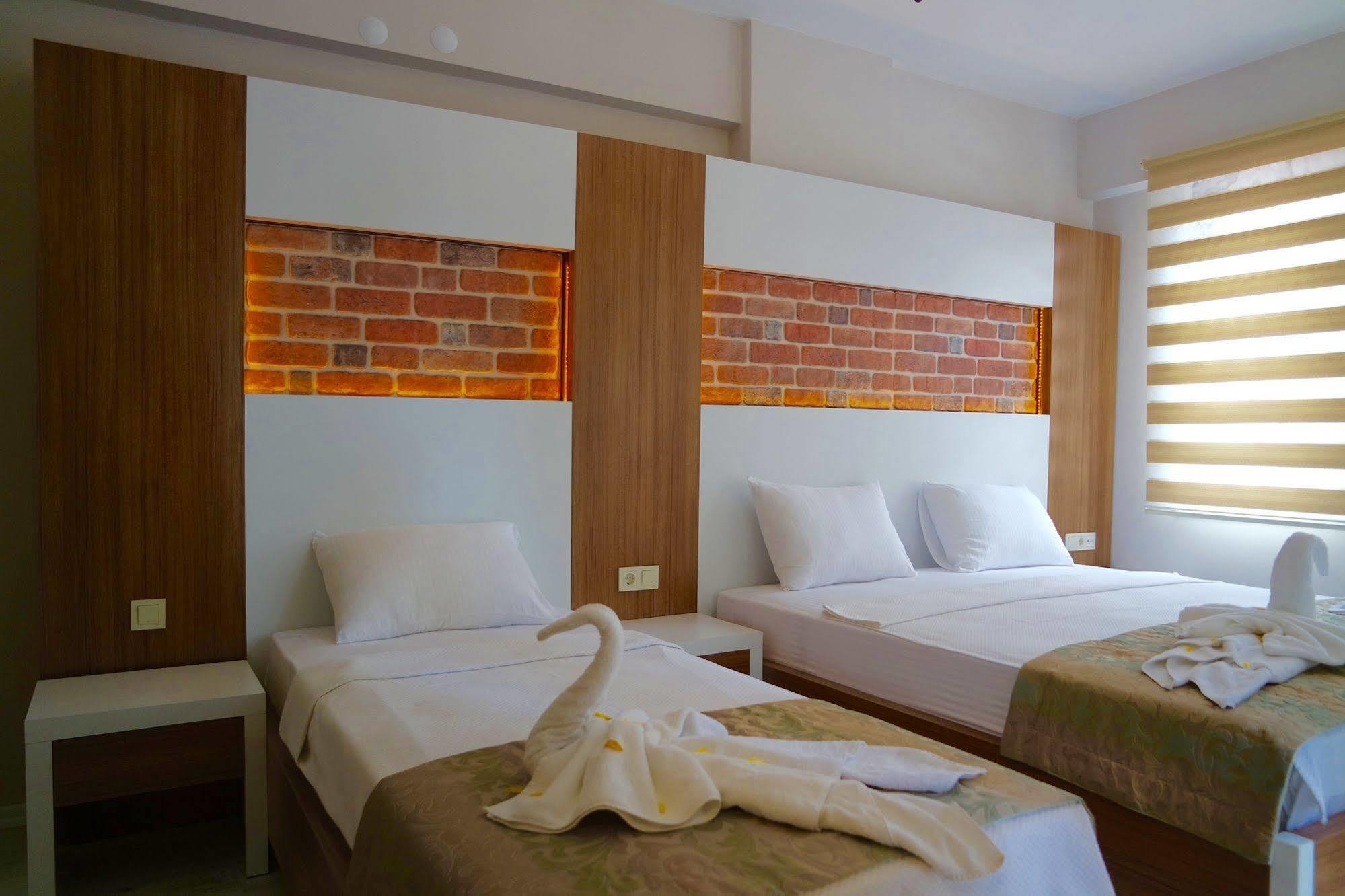 Ale Boutique Aparthotel 3*
