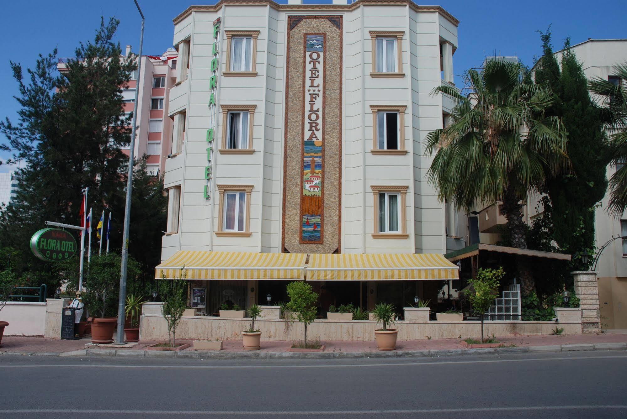 Hotel Nasa Flora 2*