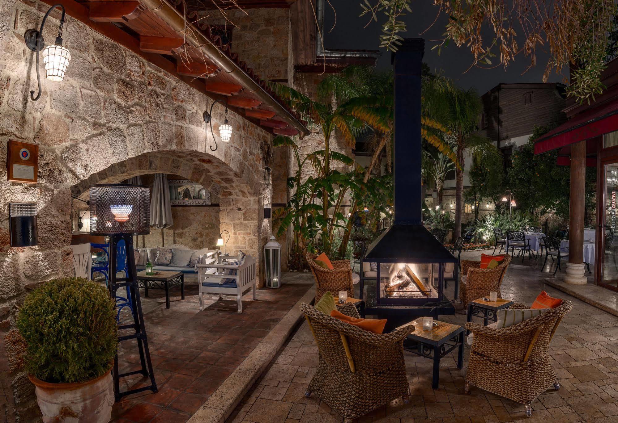 Hotel Tuvana 4*