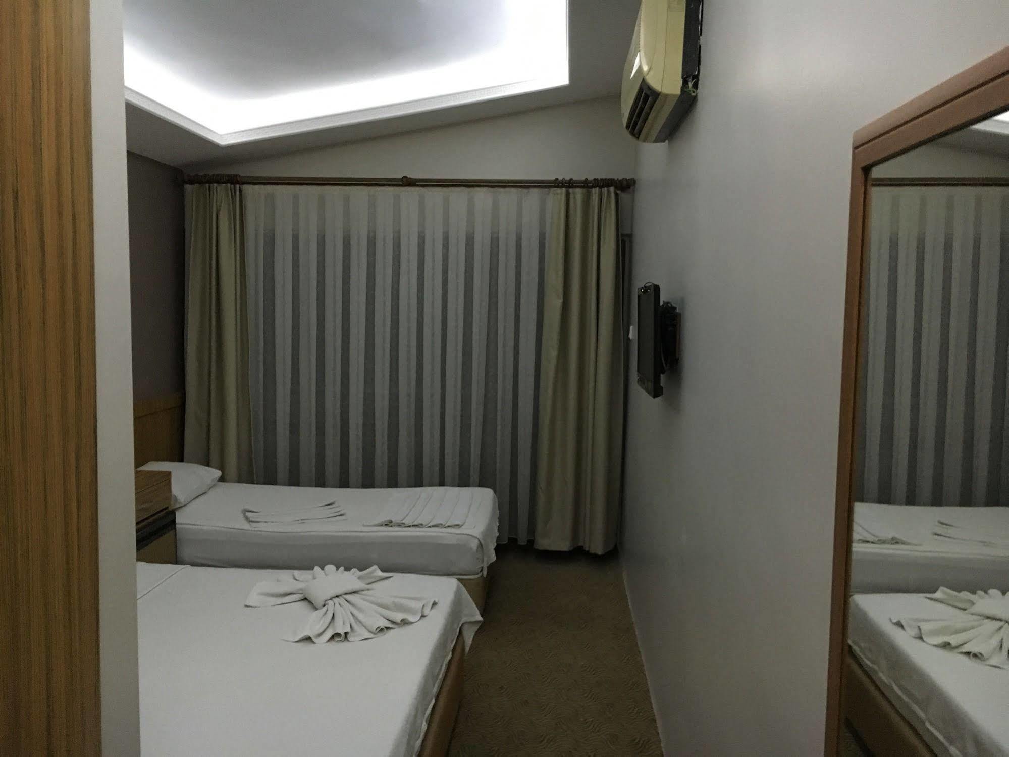 Lara Kapris Hotel
