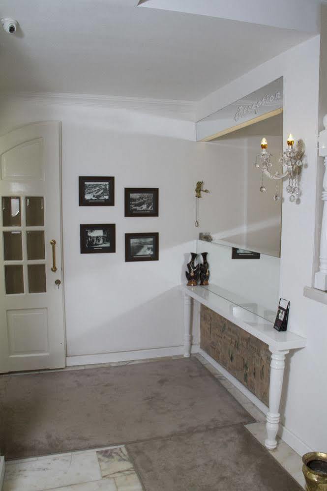 Kaleici Ozkavak Hotel 2*