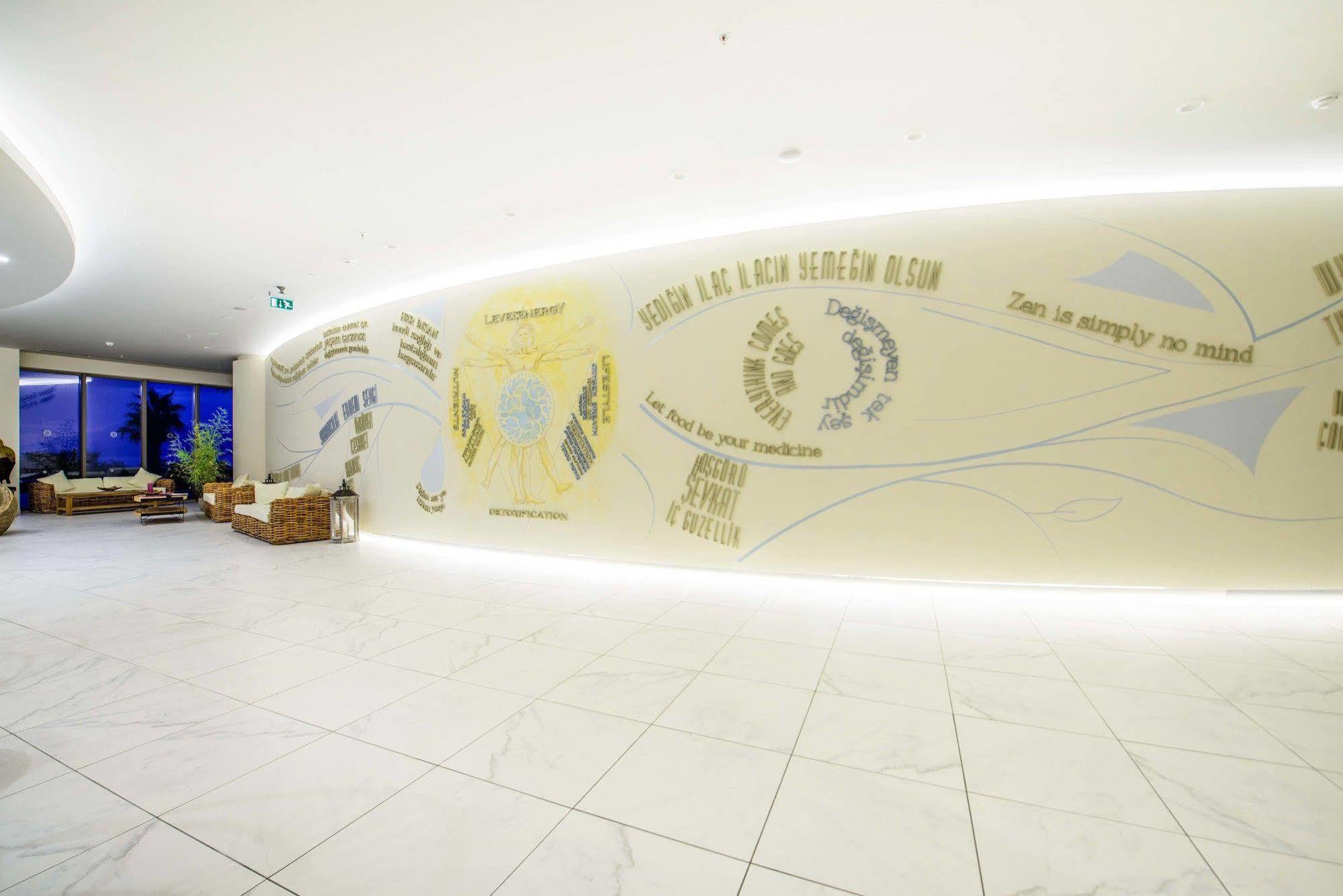 Hotel The Lifeco Well-being Detox Center And Vegan 3*