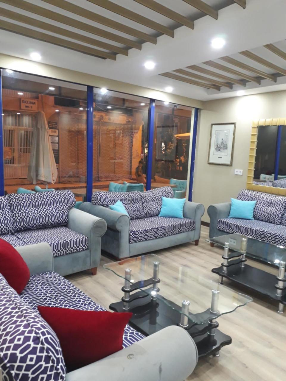 Gvar Old Town Otel