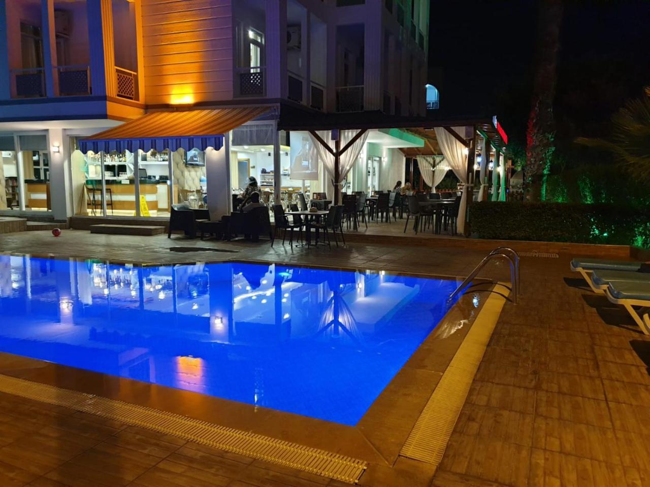 Esperanza 3*