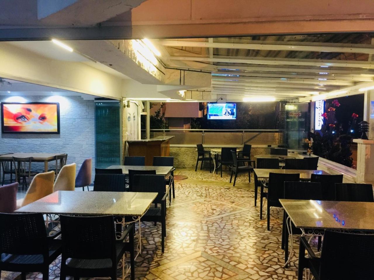 Lara Kapris Hotel Antalya