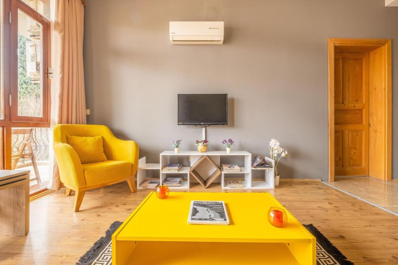 Old Town Deluxe Flats Aparthotel 3*