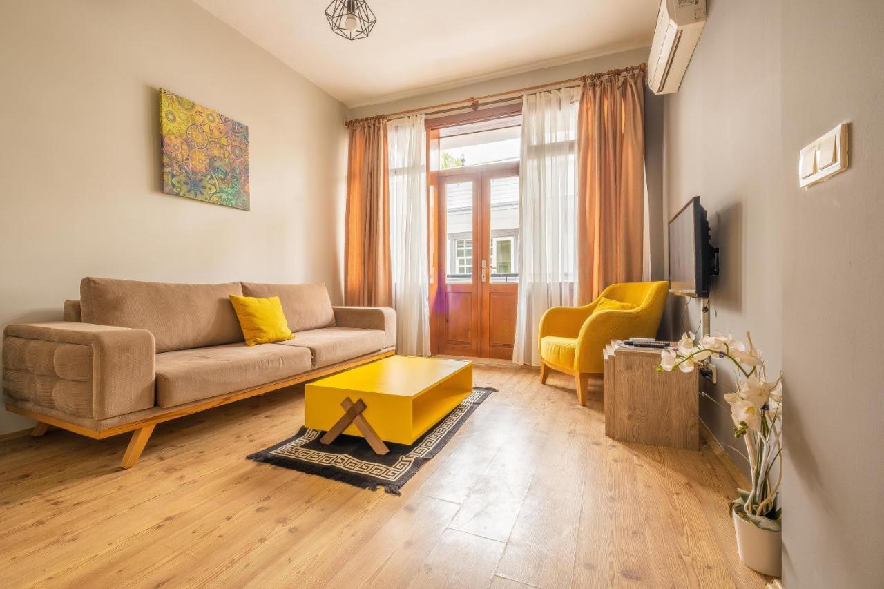 Old Town Deluxe Flats Aparthotel