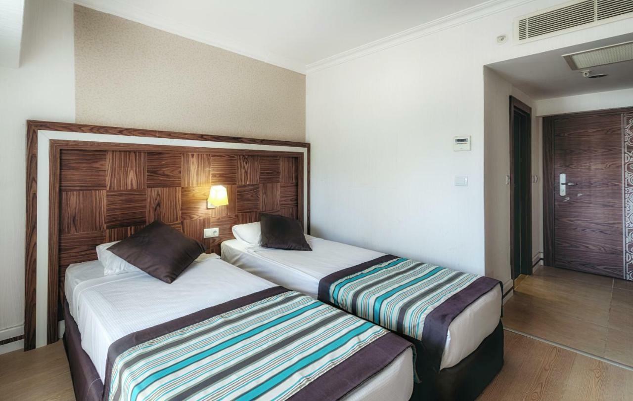 Palmet Kiris Resort 4*