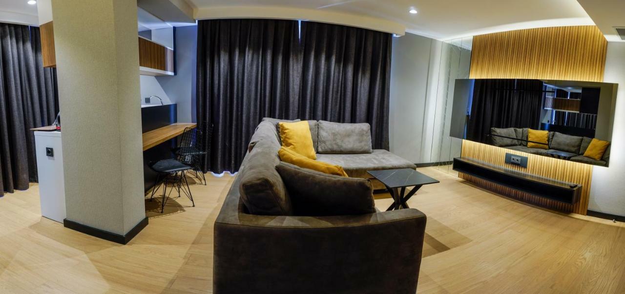 Aparthotel Nox 4*
