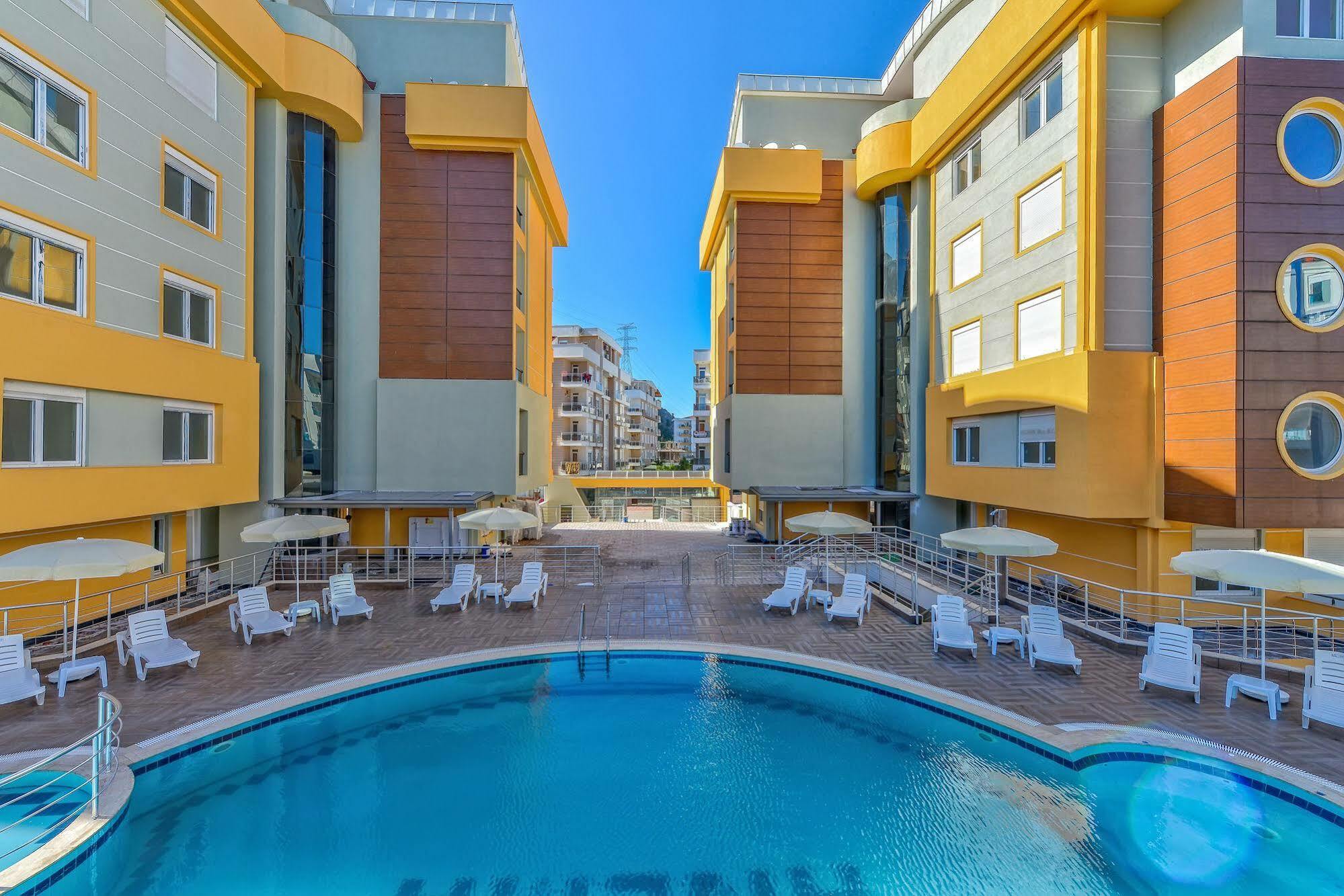 Flamingo 3* Antalya