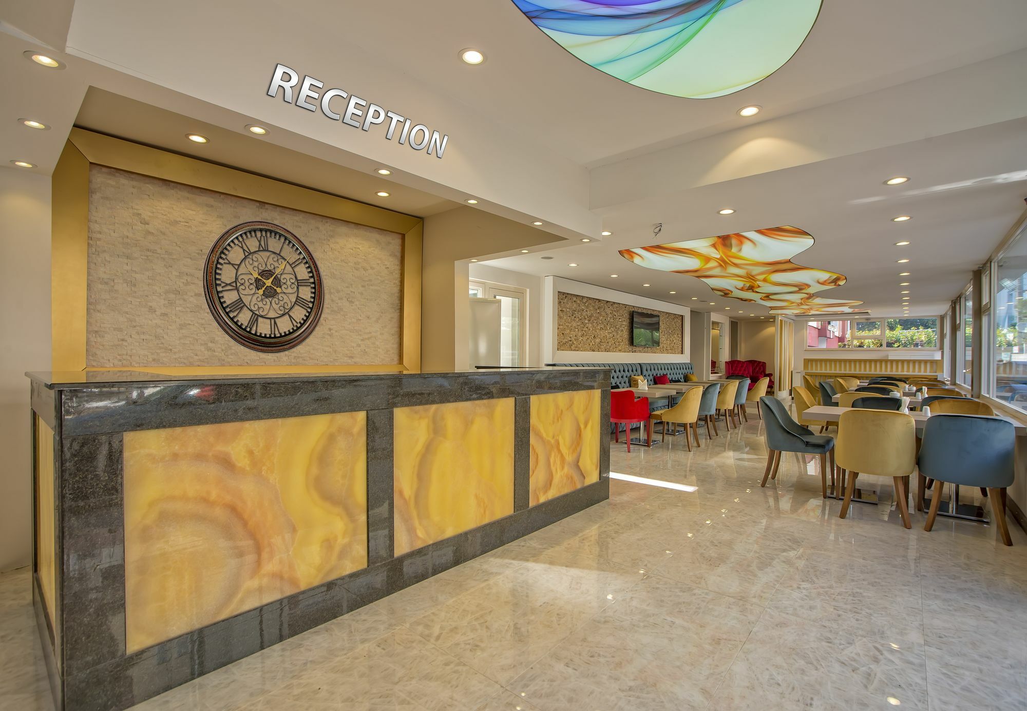 Mandalin Hotel 3*