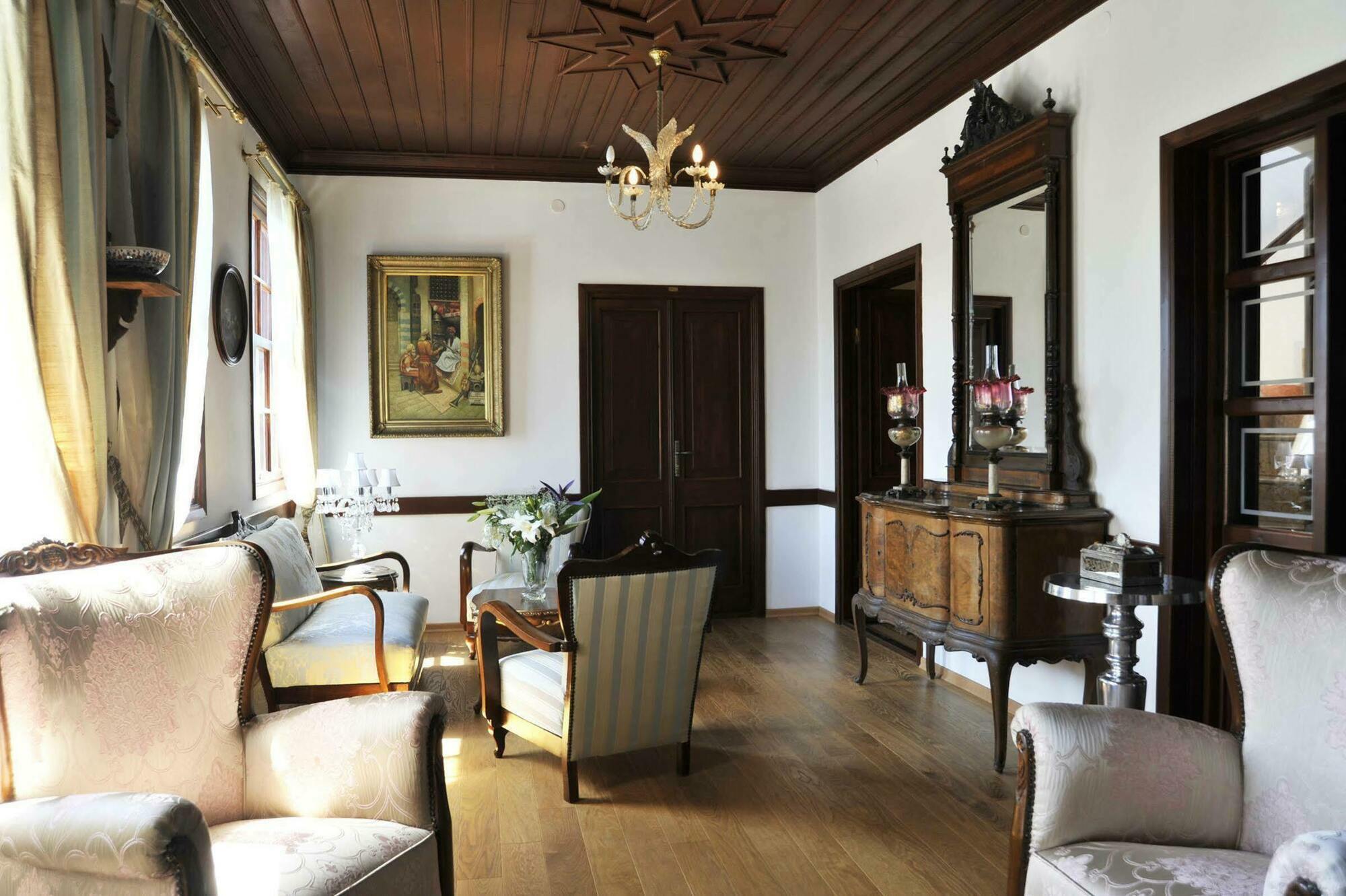 Tuvana 4*