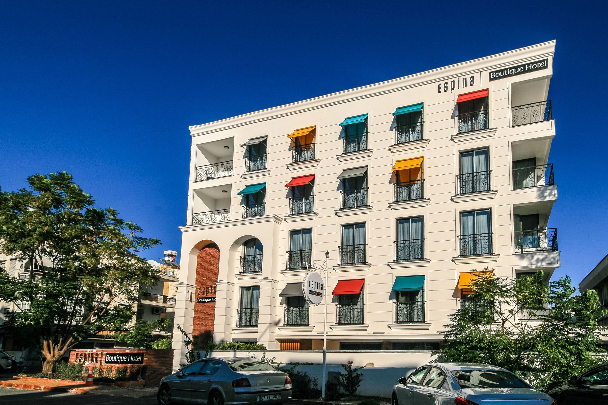 Espina Hotel 3*