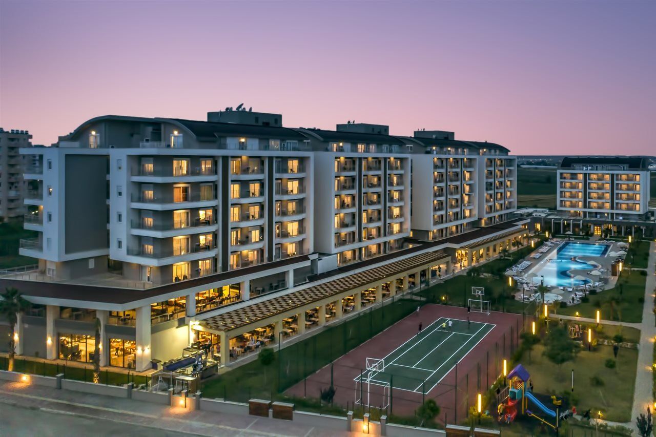 Greenwood Hotel 5*