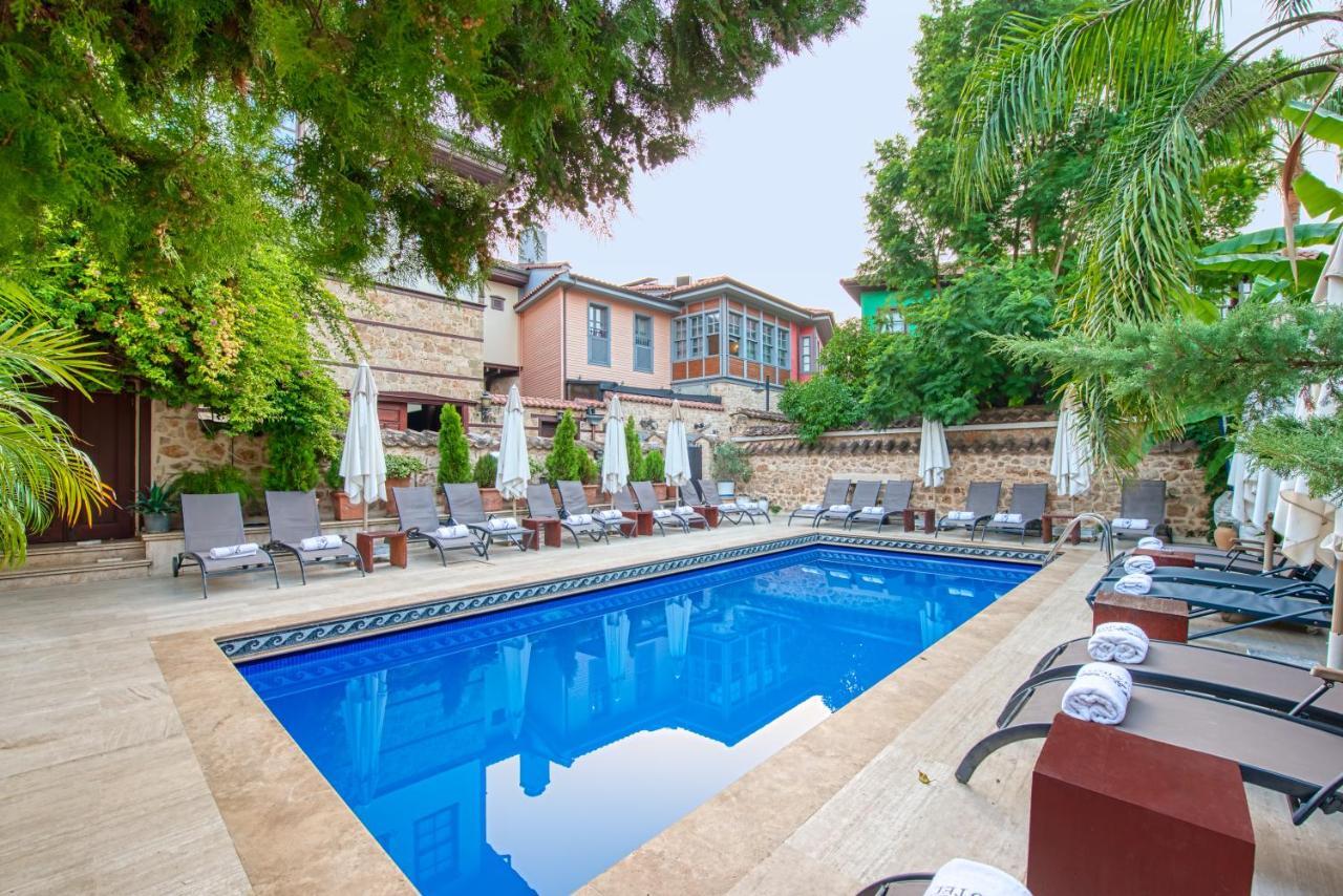 Hotel Tuvana 4*
