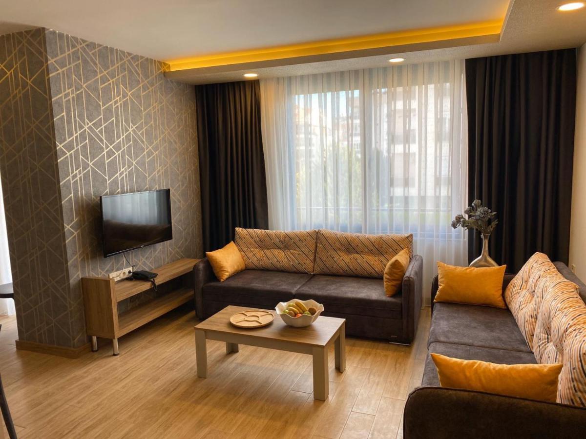 Golden World * Antalya