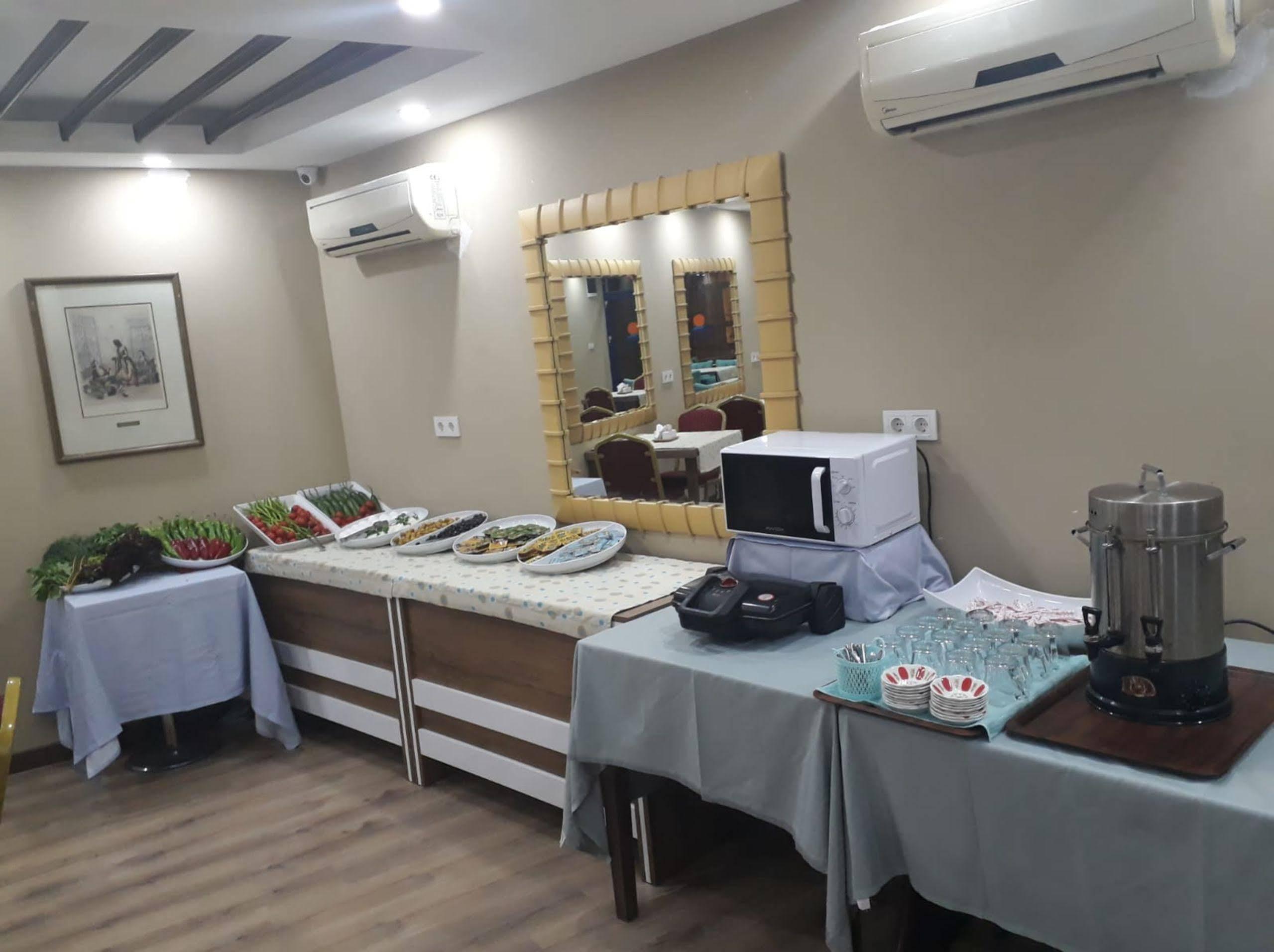 Gvar Old Town Otel Antalya