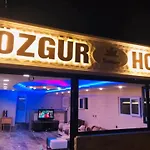 Oezguer Hotel Isiklar