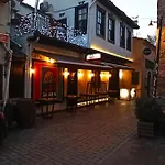Gagarin Pub & Hotel