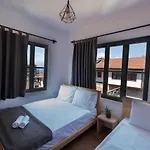 Solo Boutique Hotel