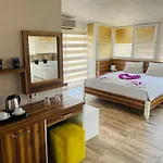 Ale Park Hotel Apartments