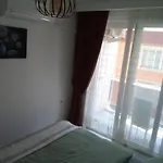 Superbe Appartement Avec Parking Gratuit Sur Place