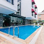 Oniks Comfort Suites