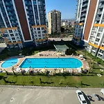 La Casa Airport House With A Nice Pool