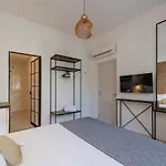 The Easy Rooms Terrace