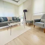 Aether Flats No3,Old Town,Beach,Central,Netflix