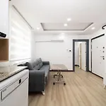 Charming Flat Near Beach In Muratpasa Antalya