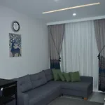 Modern Apartment Near Beach In Muratpasa