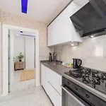 Modern Flat Near Beach In Antalya
