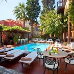 Amazing Flat Near Hadrians Gate
