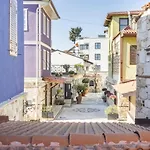 Mesmerizing Flat Near Hadrians Gate