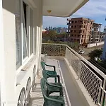 3+1 Daire.Hizli Wifi,Havalimani Plaj, Market Yakin