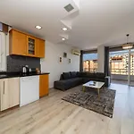 Refreshing Flat Within Walking Distance To Konyaalti Beach With Sea View In Antalya