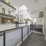 Modern And Cozy Apartment With Central Location And Balcony In Muratpasa, Antalya