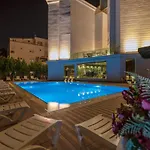 Hotel S White