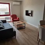 Royal Homes 406