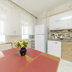 Central And Pleasant Flat In Muratpasa