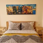 Comfy Residence Close To Airport