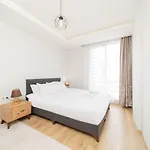 Bright Flat W Balcony 15 Min To Konyaalti Beach