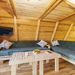 Gorgeous Bungalow In Antalya