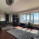 Lara Penthouse