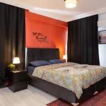 Melissas Suites Lara