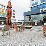 Tut Hotel