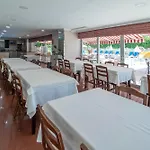 Lara Dinc Hotel
